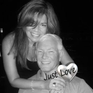 Meet your Posher, Violeta